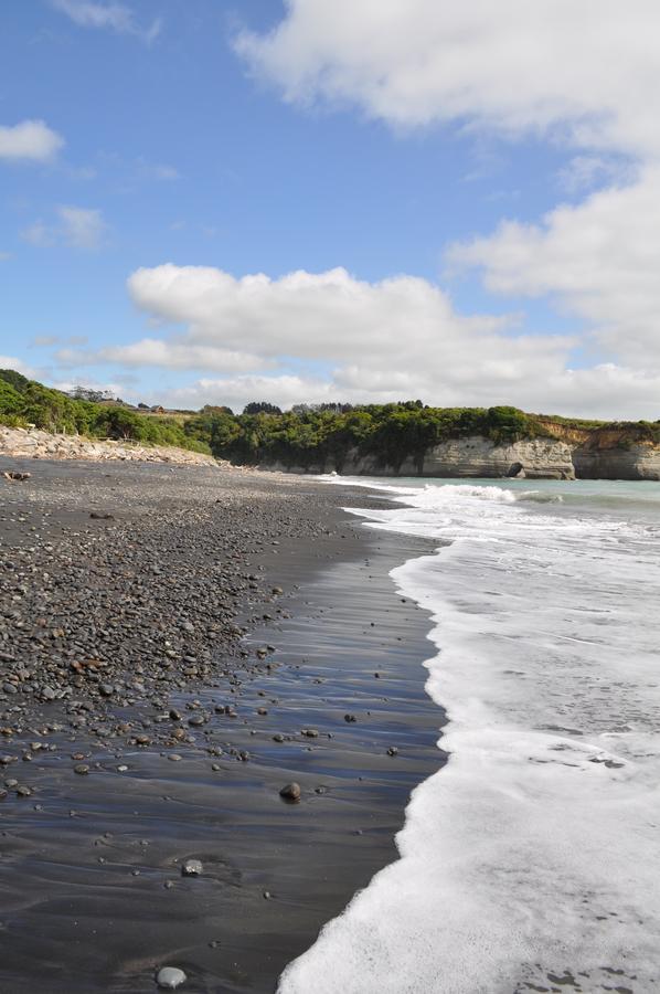 Urenui Beach Camp Eksteriør billede